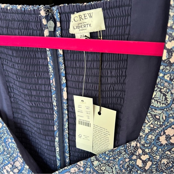 J.Crew Long-Sleeve Mini Dress in Liberty® Bourton Bloom Fabric Plus Size - Picture 4 of 10